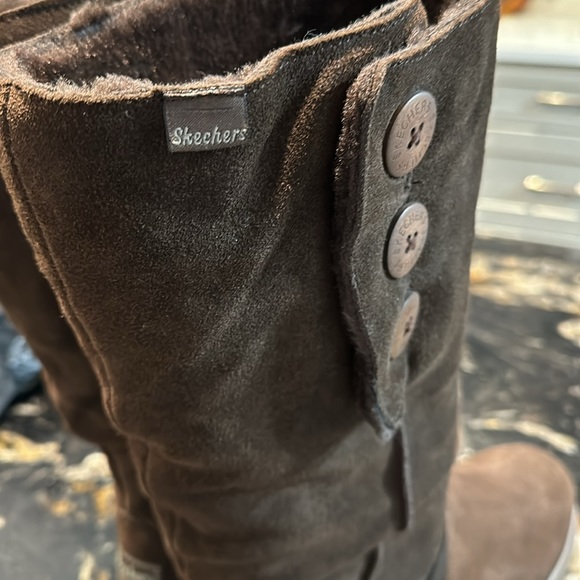 Skechers Australia Boots 👢 - Picture 5 of 8